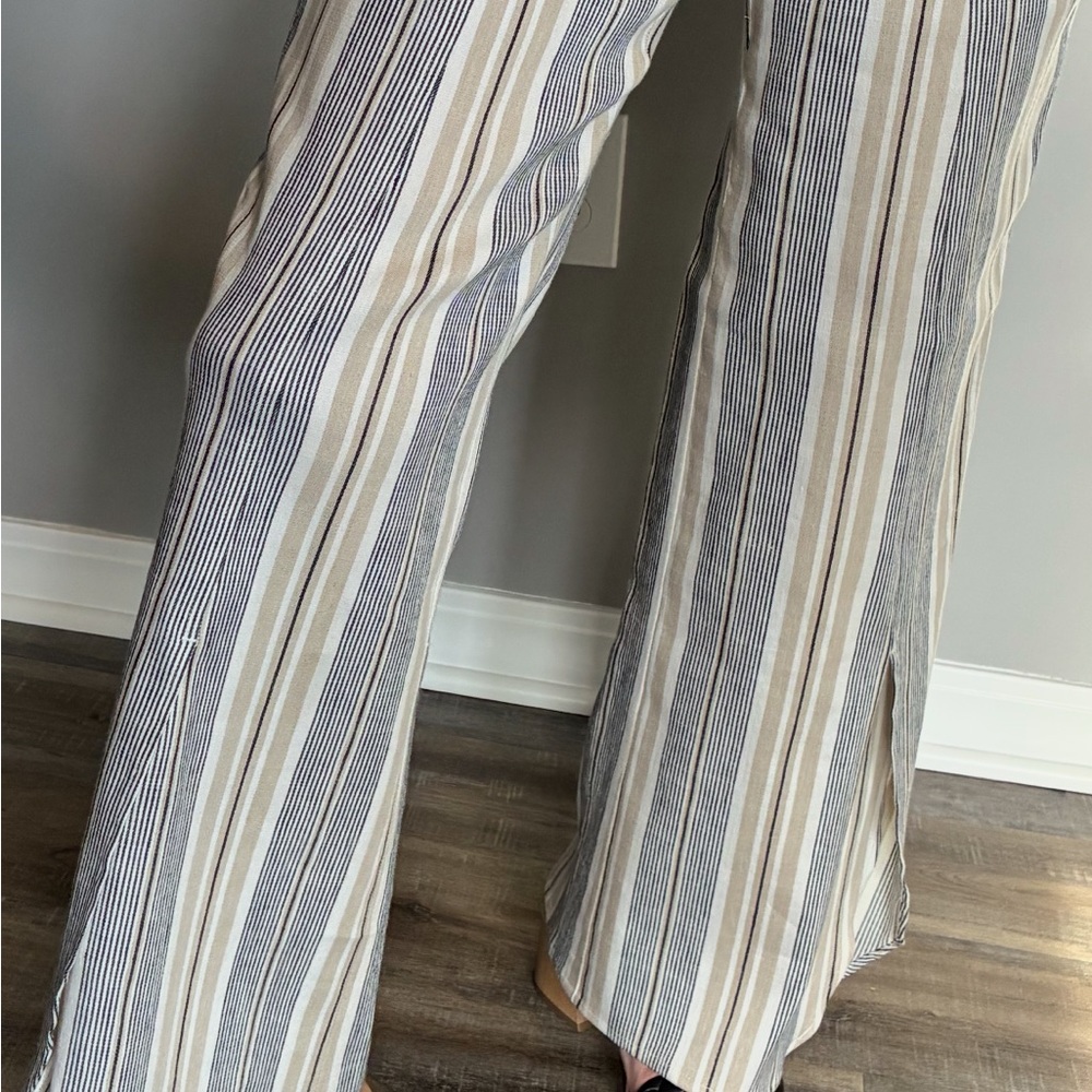 Per Se Beige and Navy Striped Wide-Leg Pants